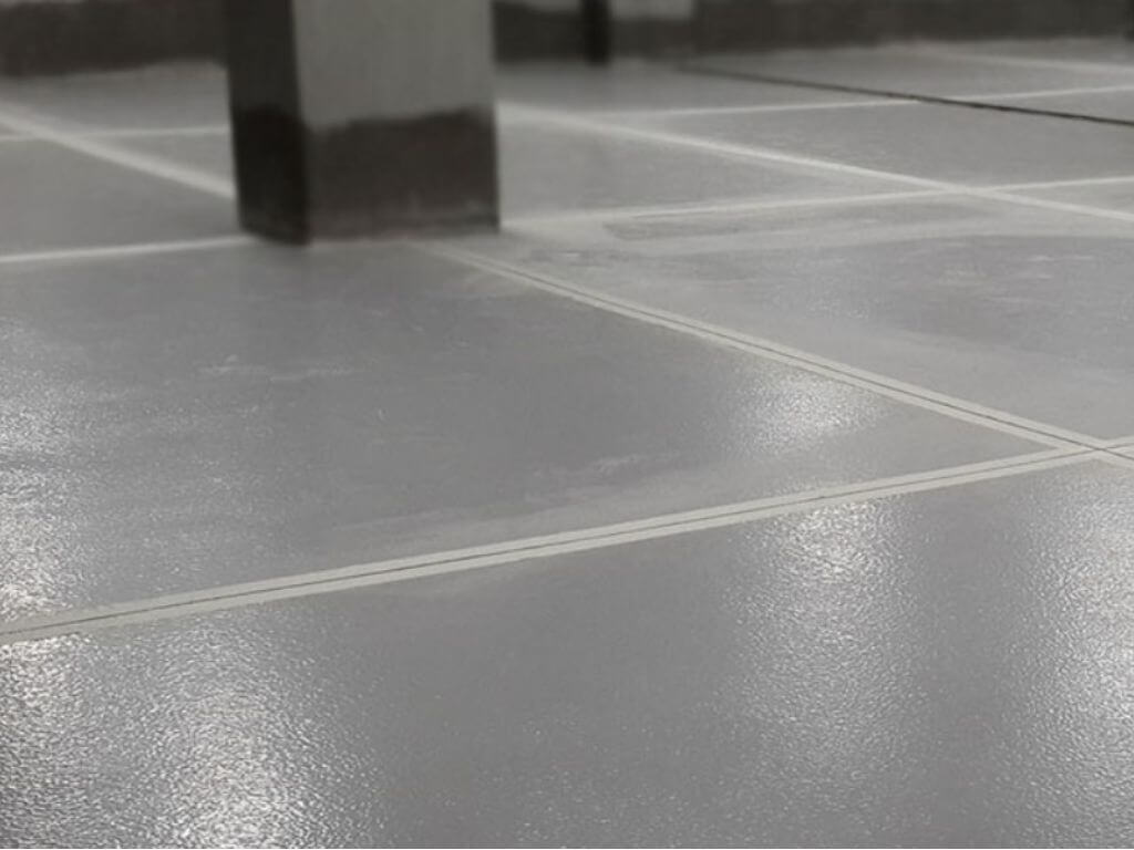 Thi công sơn epoxy chống trơn trượt uy tín, chuyên nghiệp, giá rẻ