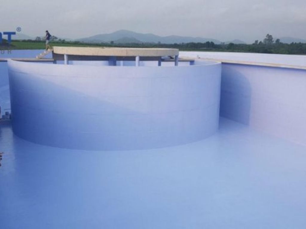Thi công sơn epoxy kháng hóa chất an toàn, giá rẻ